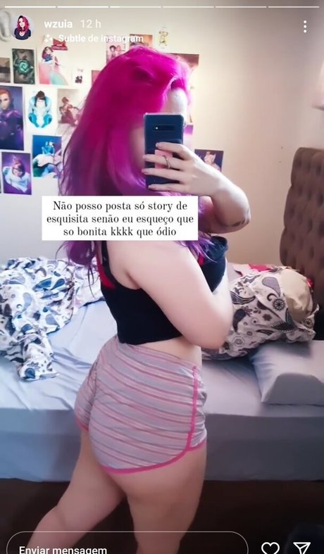 Photo nue de fuite OnlyFans de Wzuia