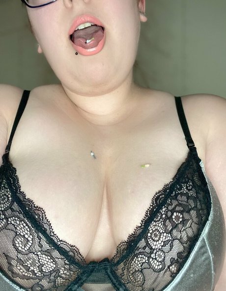 Photo nue de fuite OnlyFans de Misshoneycatt
