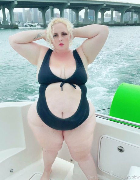 Sweetcherrybbw