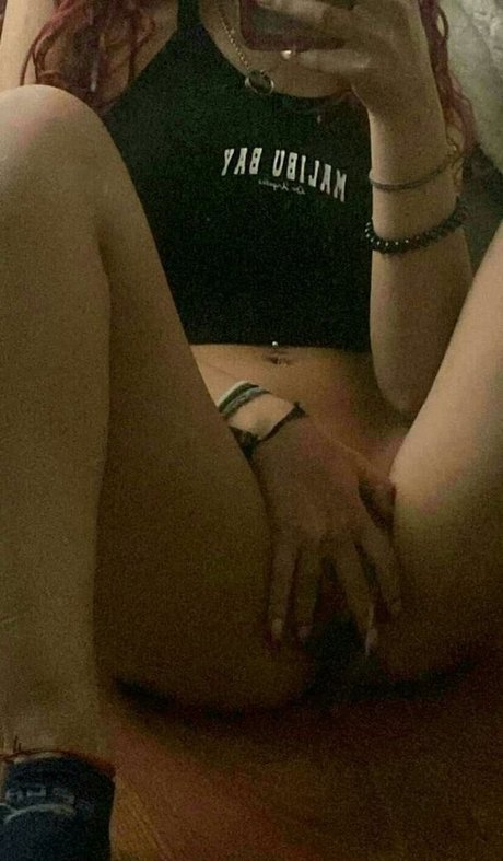 Photo nue de fuite OnlyFans de Cutebunnyred