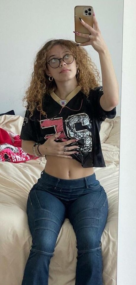 Photo nue de fuite OnlyFans de Clarawest