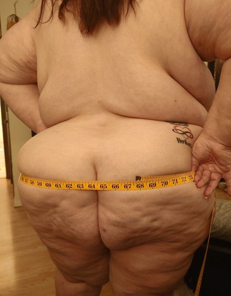 Juicybootybbw