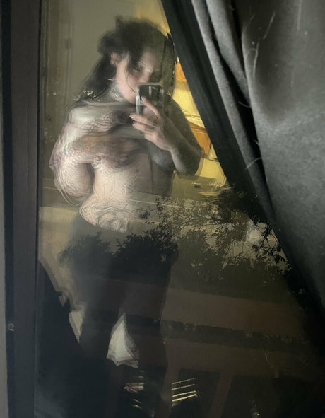 Photo nue de fuite OnlyFans de Spookisideshow