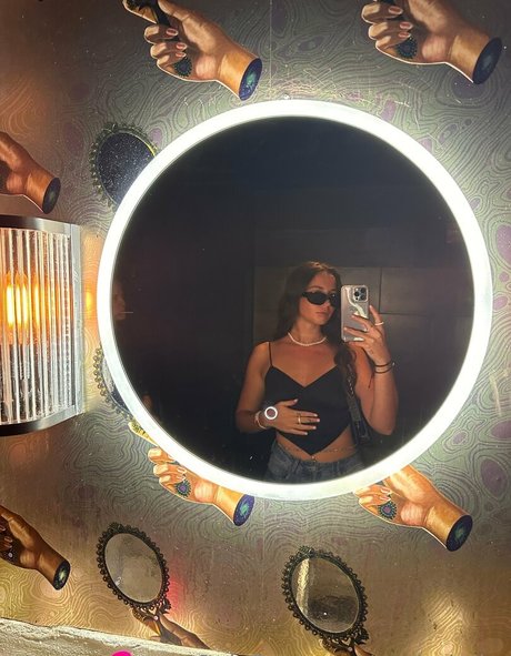 Photo nue de fuite OnlyFans de Ashley Aoky