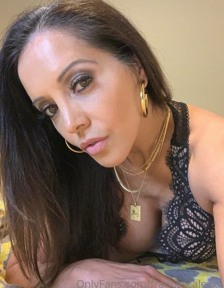 Photo nue de fuite OnlyFans de Francescalexxx