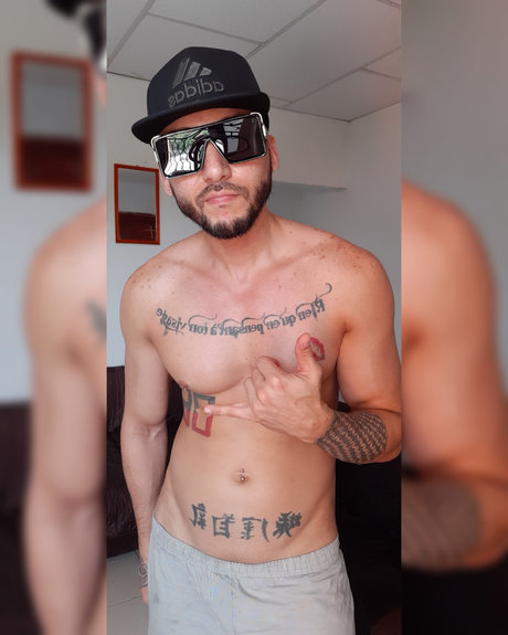 Photo nue de fuite OnlyFans de  Yorsh Daddy Vip