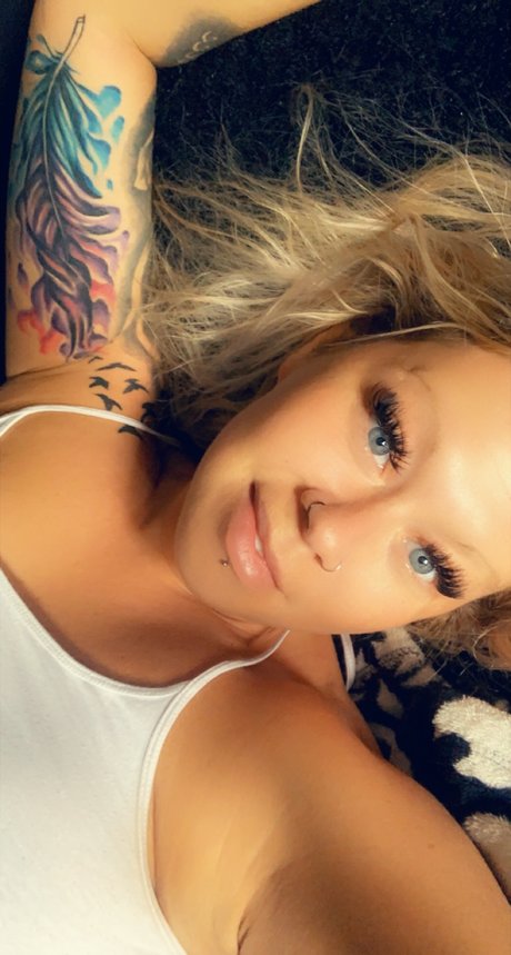 Photo nue de fuite OnlyFans de U184876053