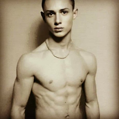 Photo nue de fuite OnlyFans de Alexander
