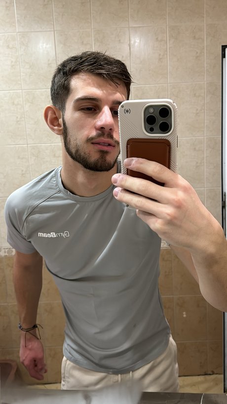 Photo nue de fuite OnlyFans de Daddydragun