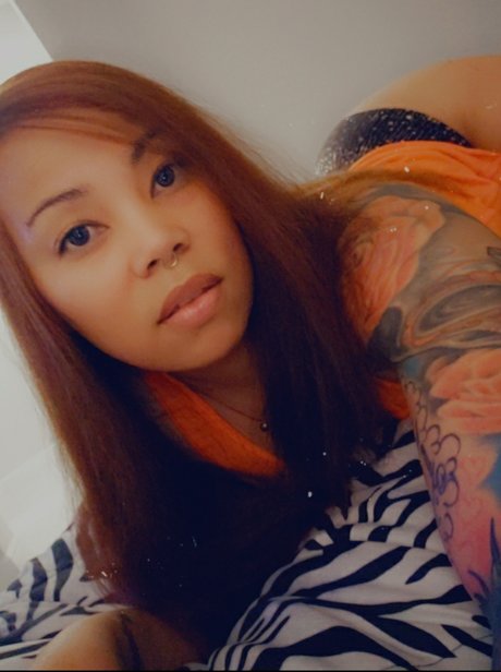 Photo nue de fuite OnlyFans de T L A
