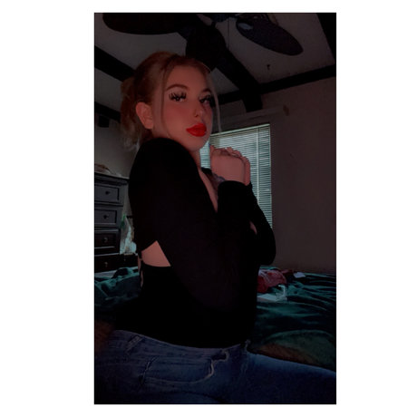 Photo nue de fuite OnlyFans de Jj