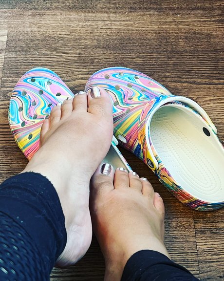 Photo nue de fuite OnlyFans de Widefootmargie