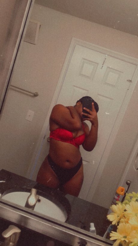 Photo nue de fuite OnlyFans de Thicka