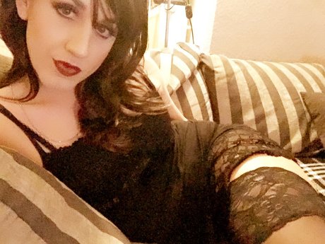 Photo nue de fuite OnlyFans de Translea