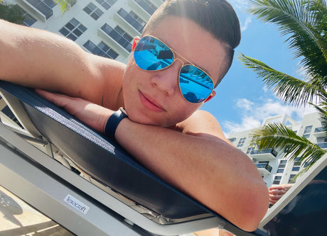 Photo nue de fuite OnlyFans de Santi