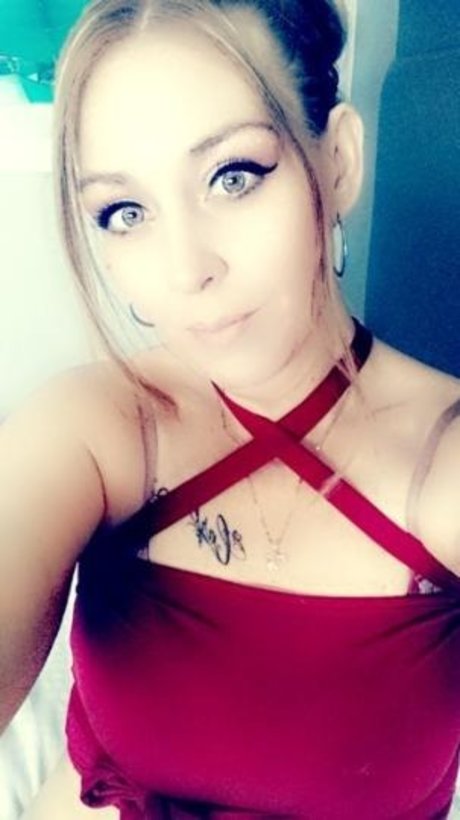 Photo nue de fuite OnlyFans de Treasure