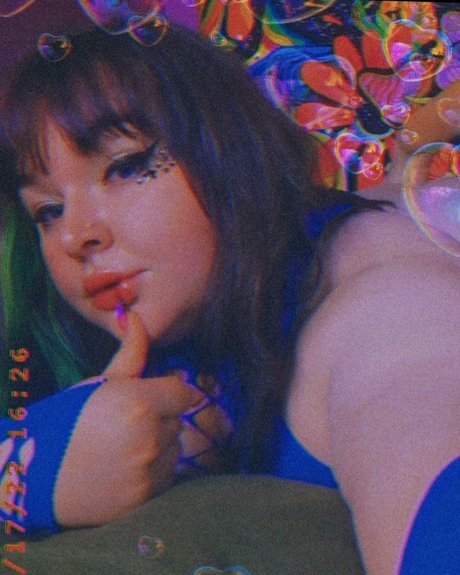 Photo nue de fuite OnlyFans de Cherry
