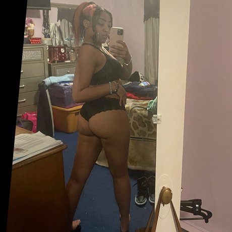 Photo nue de fuite OnlyFans de Nae Lani