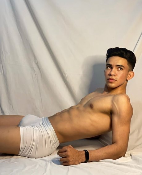 Photo nue de fuite OnlyFans de Dhaniel Carvajal