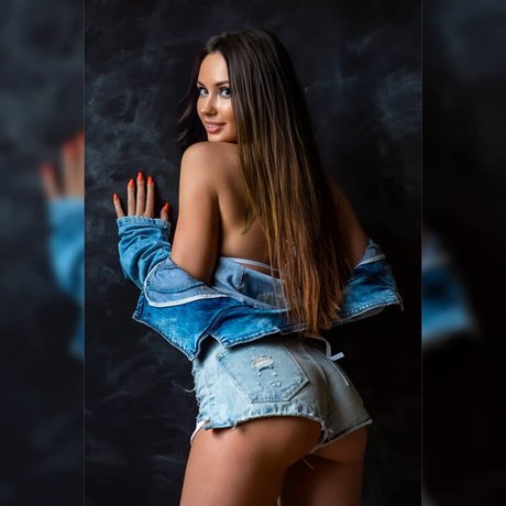 Photo nue de fuite OnlyFans de Ludaska
