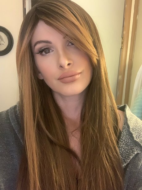 Photo nue de fuite OnlyFans de Holly
