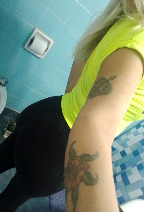 Photo nue de fuite OnlyFans de Raquel Hot Arg