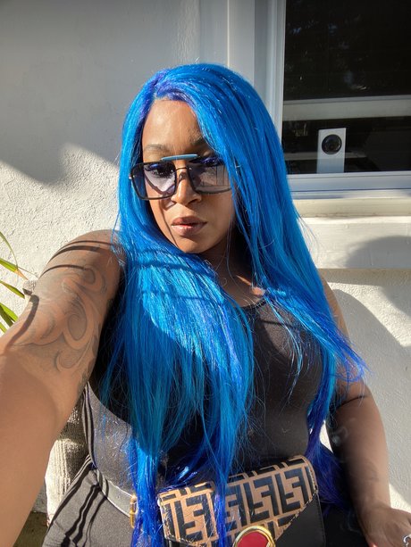 Photo nue de fuite OnlyFans de Draquafeenfa Blue