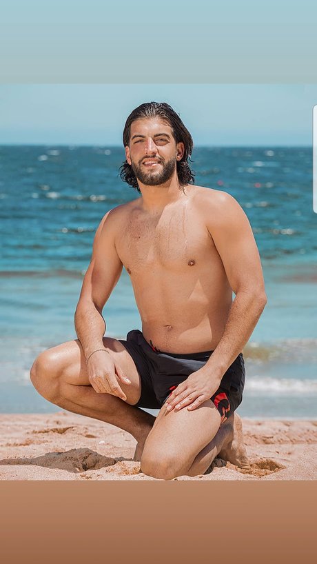 Photo nue de fuite OnlyFans de Raphal Vill