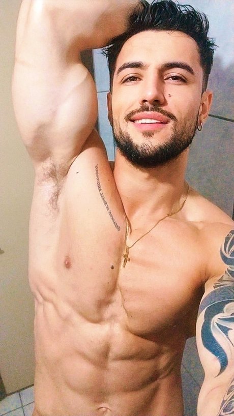 Photo nue de fuite OnlyFans de Alex Oliveira De Souza