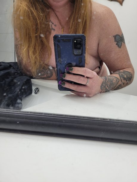 Photo nue de fuite OnlyFans de Dakota