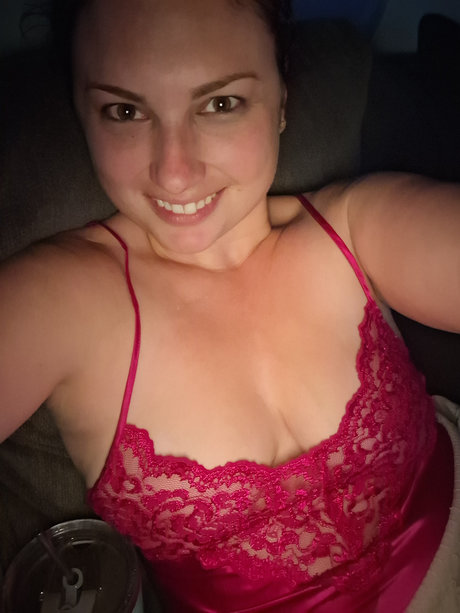 Photo nue de fuite OnlyFans de Milky Mrsrobinson