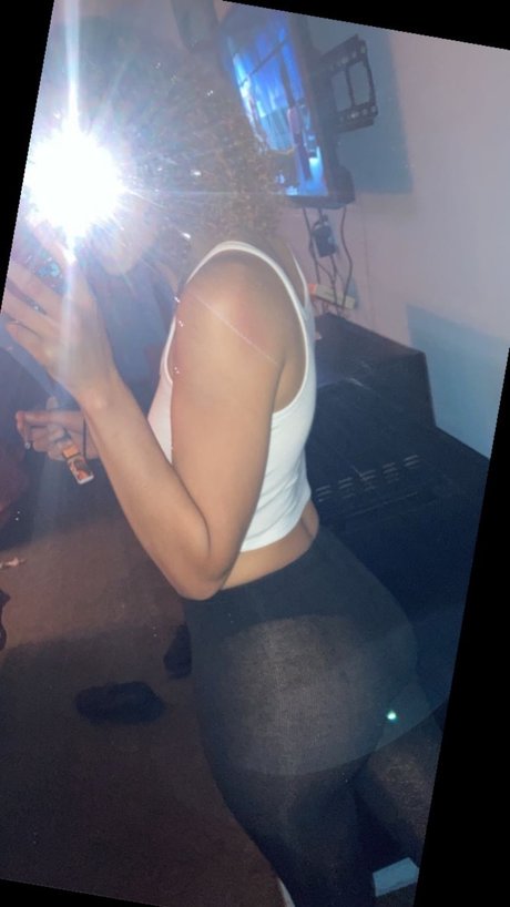 Photo nue de fuite OnlyFans de Miami