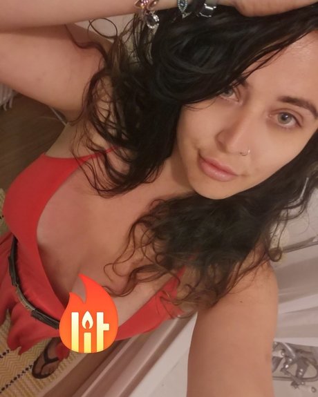 Bustymusclebabe