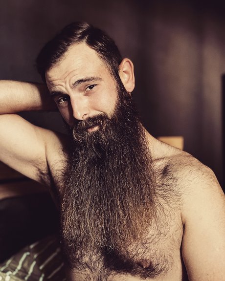 Photo nue de fuite OnlyFans de Beardedman
