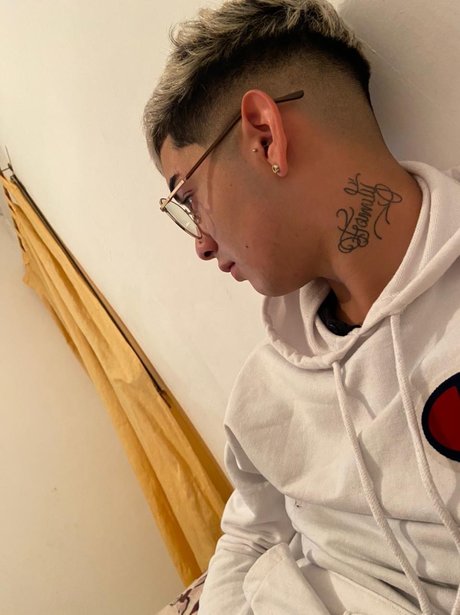 Photo nue de fuite OnlyFans de Tahiel