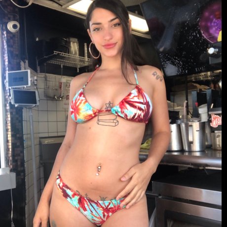 Photo nue de fuite OnlyFans de Nova