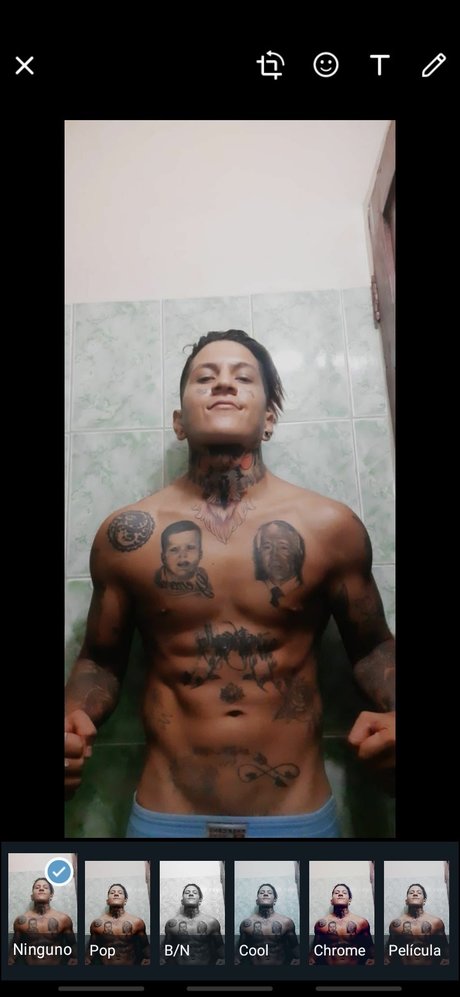 Photo nue de fuite OnlyFans de Marcelino Salinas