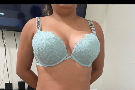 Photo nue de fuite OnlyFans de Pinkpage