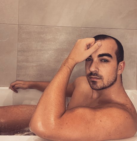 Photo nue de fuite OnlyFans de Jake Davis
