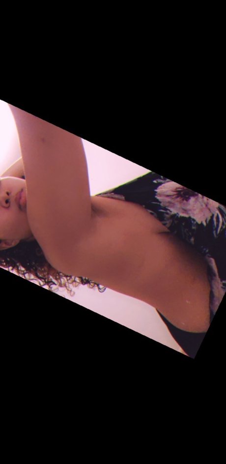 Photo nue de fuite OnlyFans de Lexi