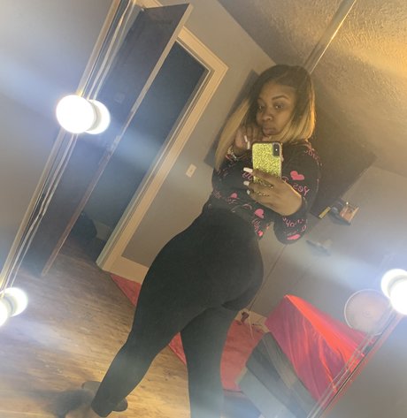 Photo nue de fuite OnlyFans de Nunuu