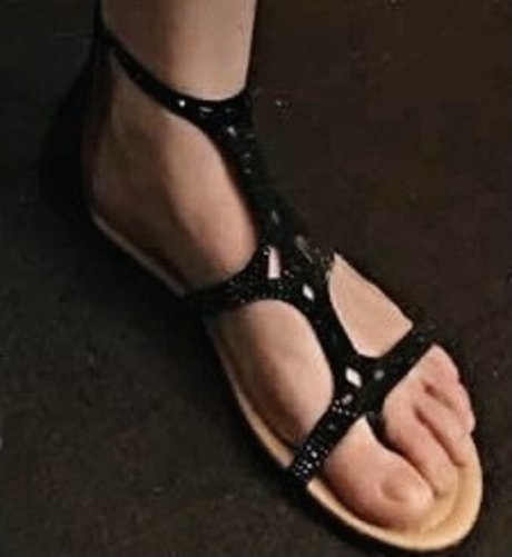 Photo nue de fuite OnlyFans de 02petitefeet