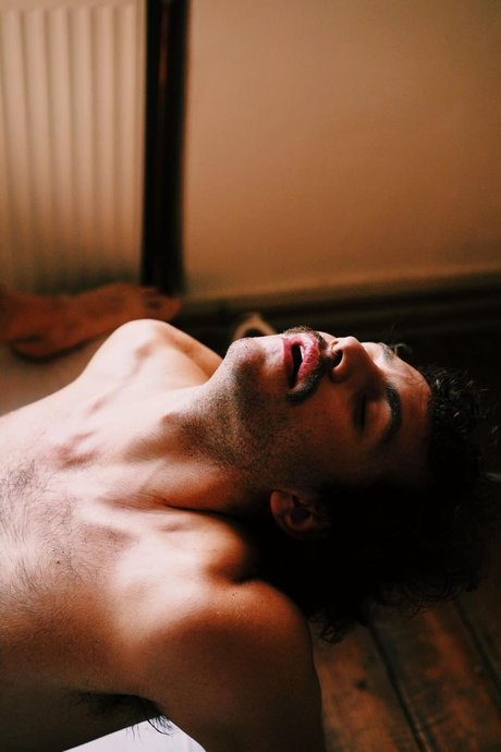 Photo nue de fuite OnlyFans de Micheal Red