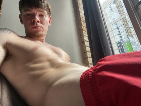 Photo nue de fuite OnlyFans de Michael Wolf