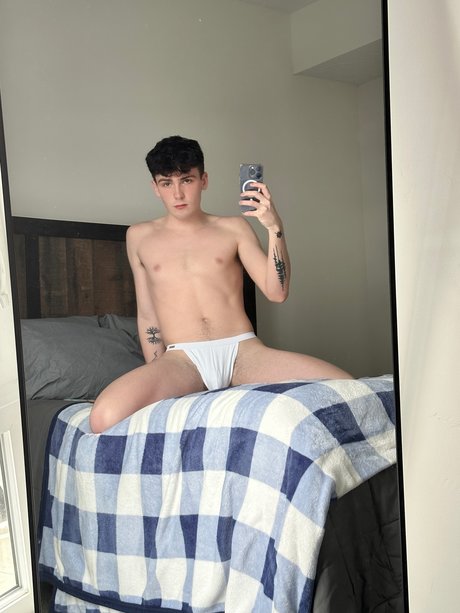 Photo nue de fuite OnlyFans de Myott 