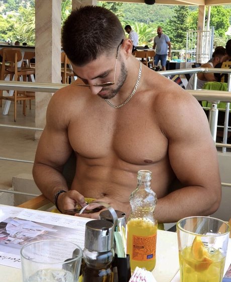 Photo nue de fuite OnlyFans de Becanovic