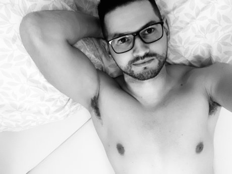 Photo nue de fuite OnlyFans de Dave Silas