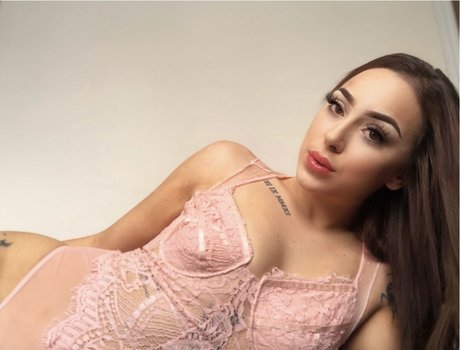 Photo nue de fuite OnlyFans de Skye