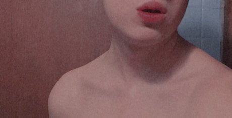 Photo nue de fuite OnlyFans de Santi Gomitas