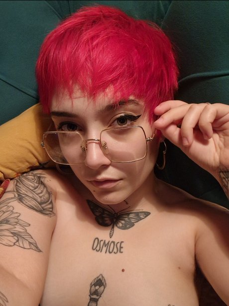 Photo nue de fuite OnlyFans de Ollympekaii